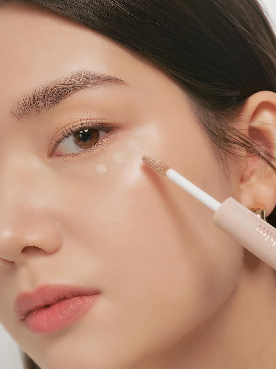 Foundations & Concealers
